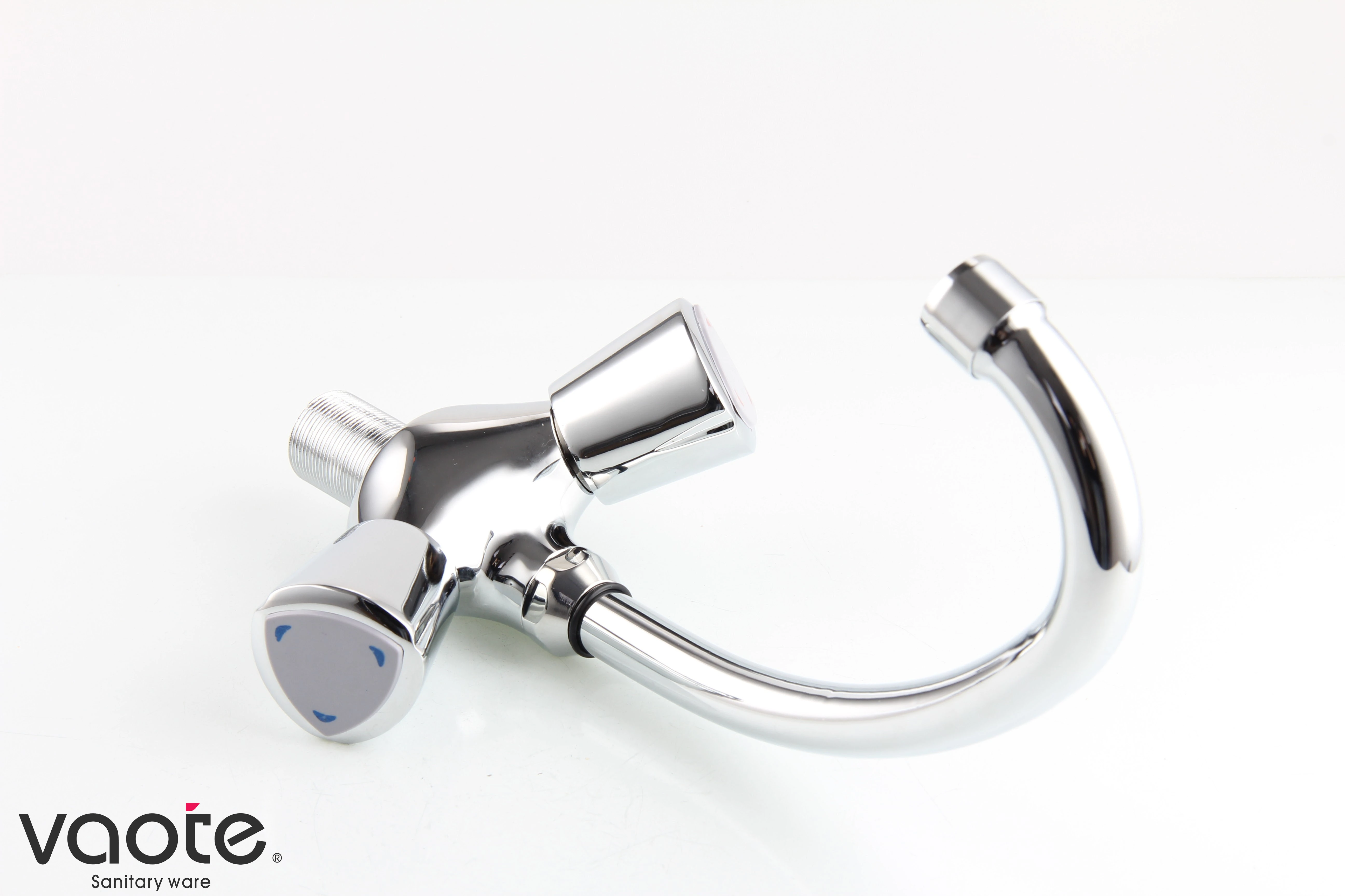 deck mounted brass material faucet