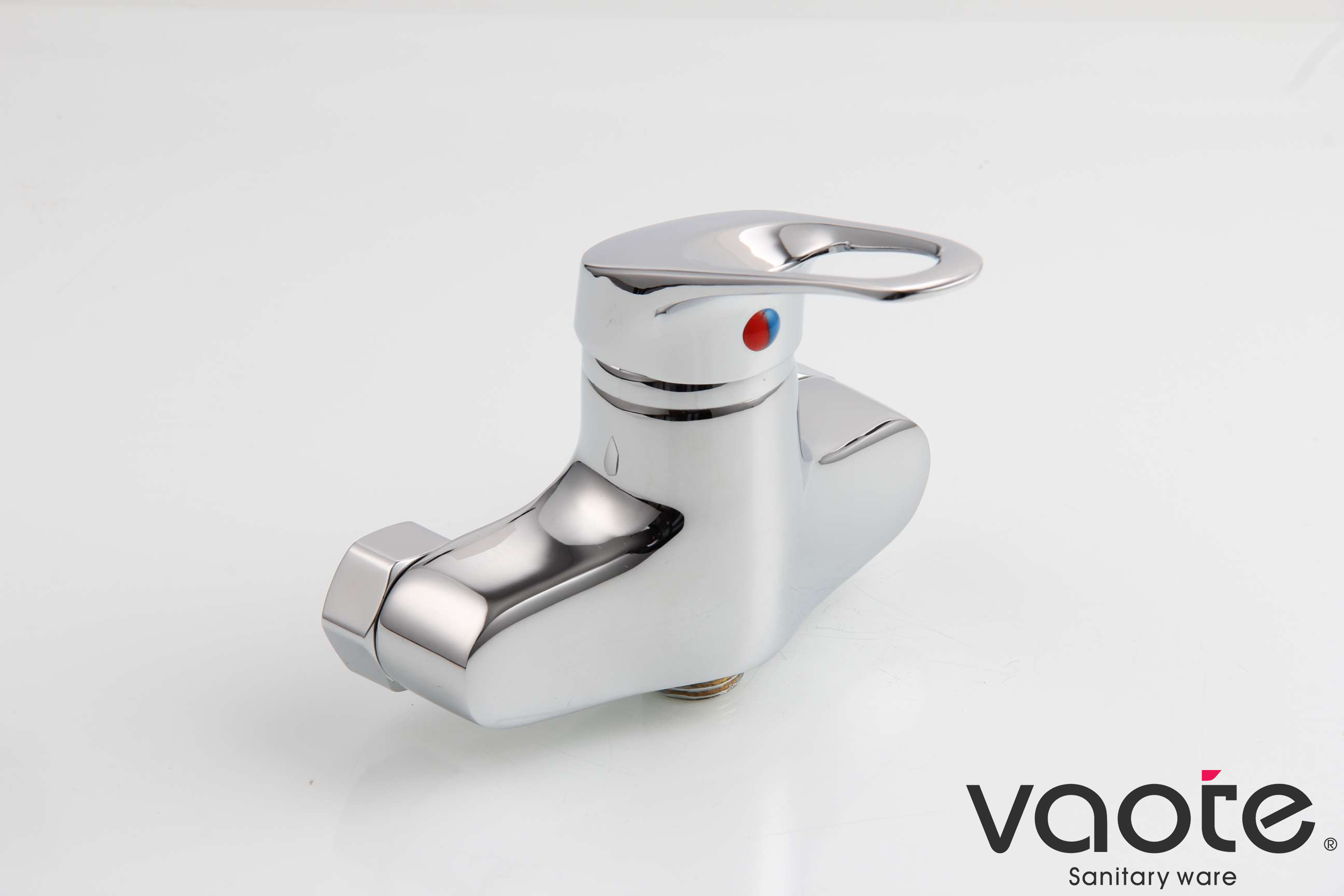 wall mounted bathroom faucet