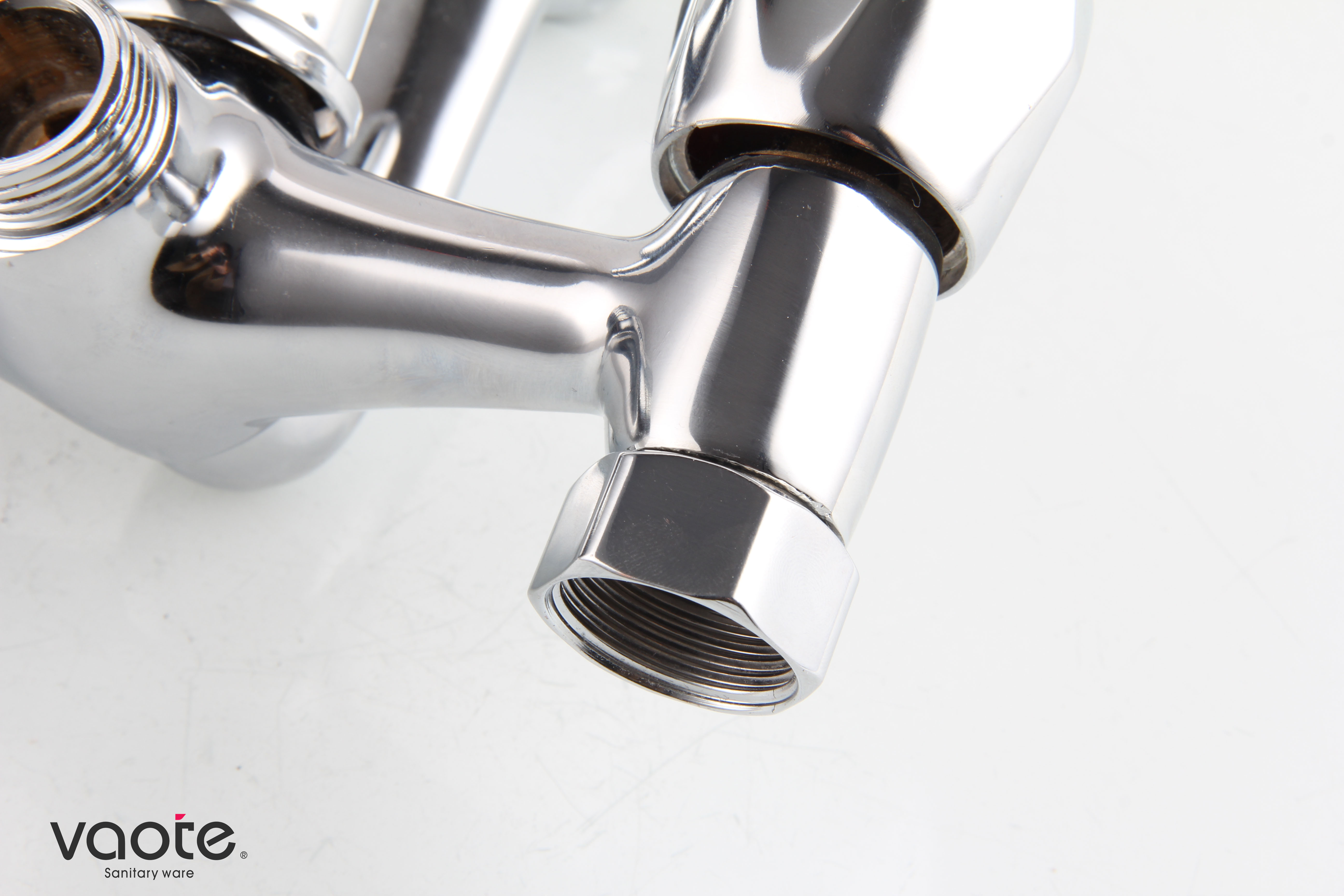 brass body sanitary ware faucet