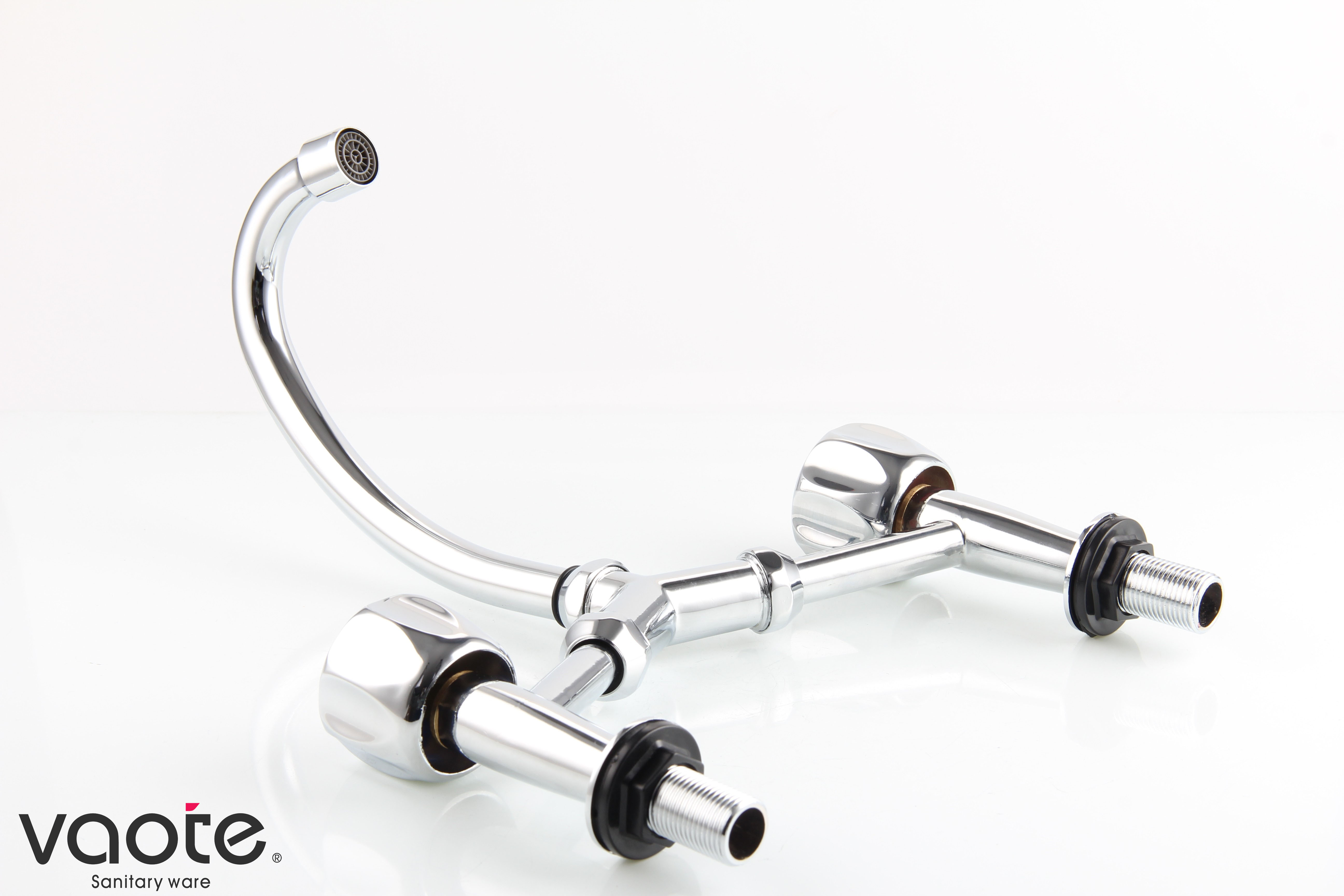 high quality double handle deck mounted sink mixer