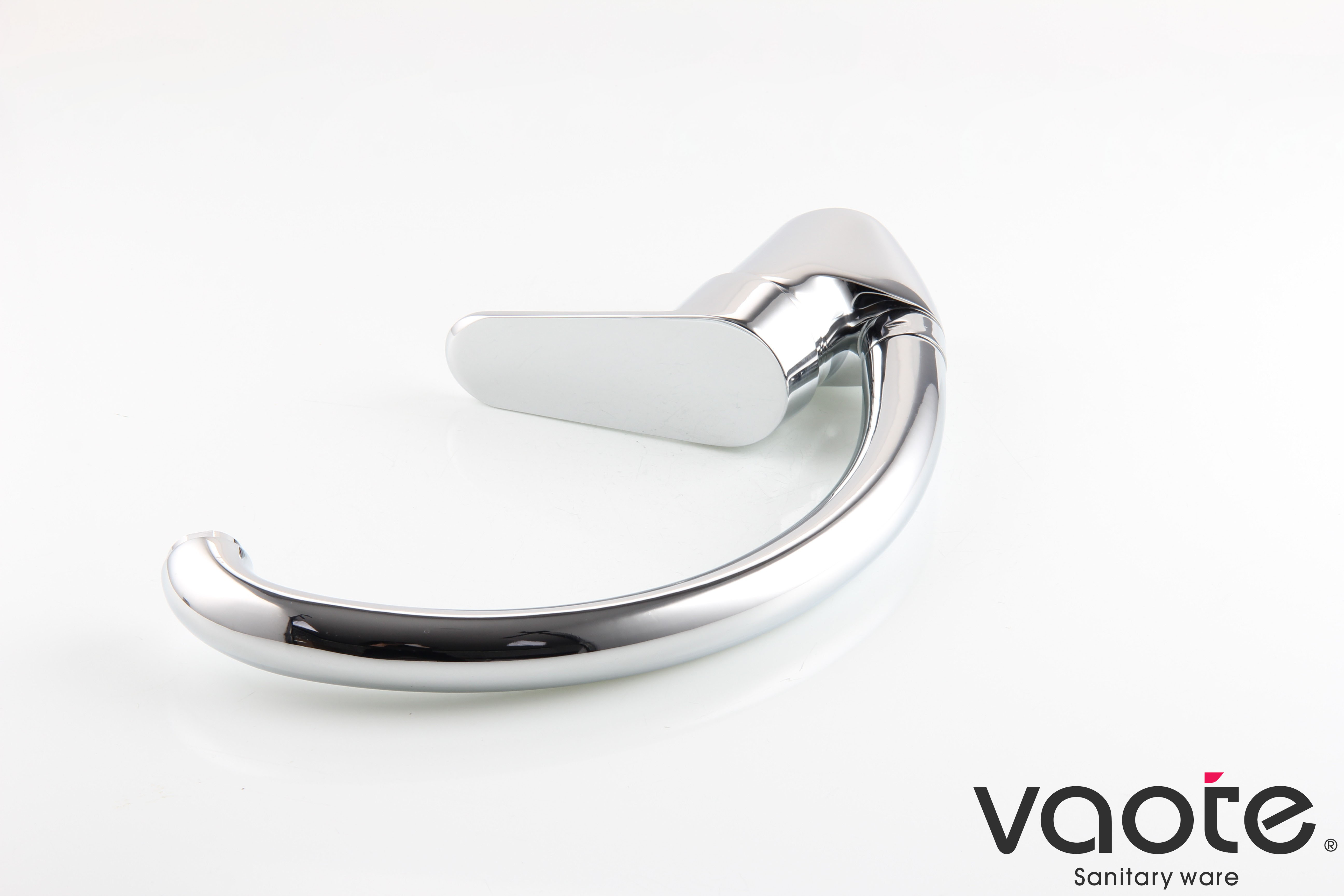 Vaote VT15306 sanitary ware single lever deck mounted brass material high quality sink mixer faucet description