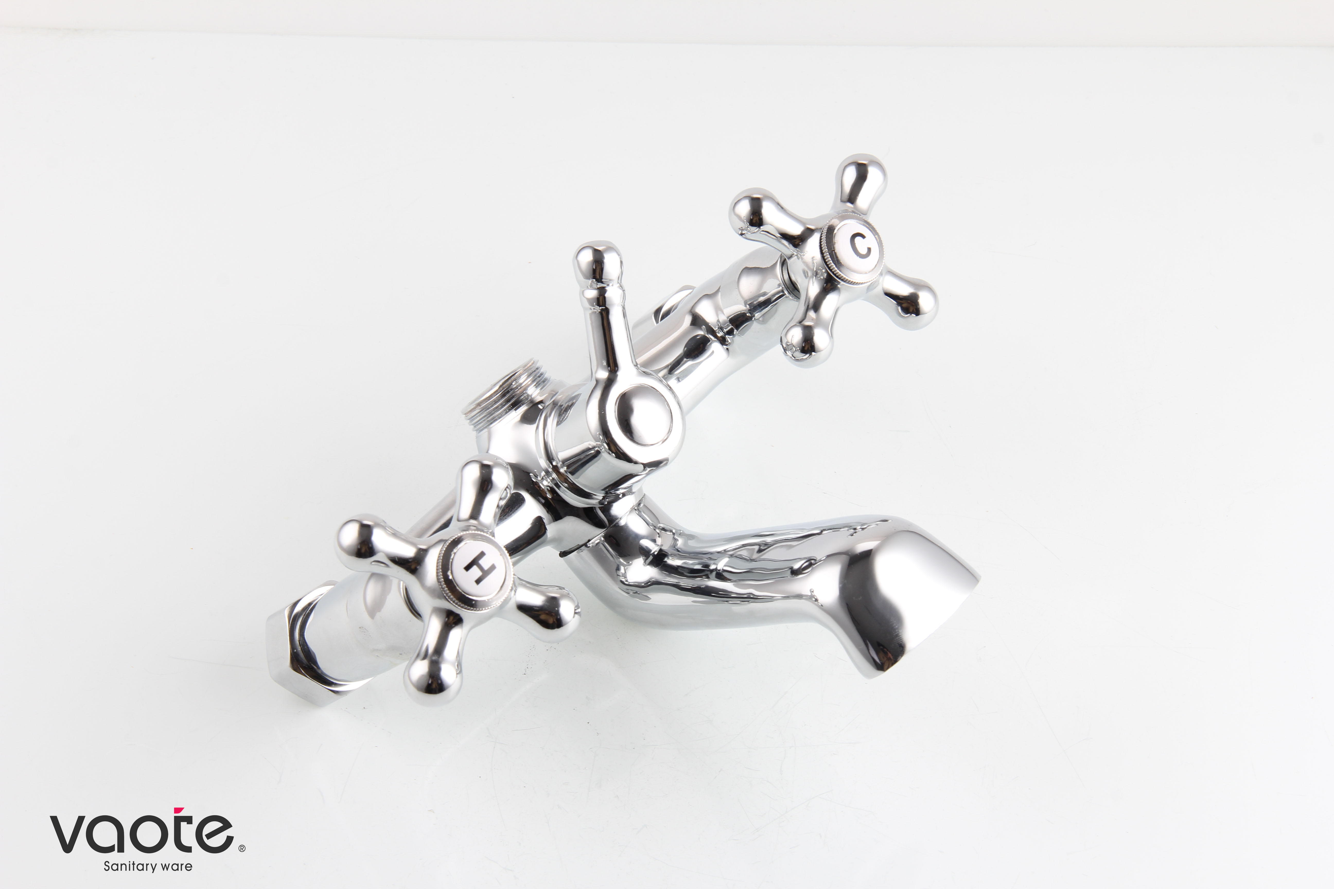double handle bath mixer faucet