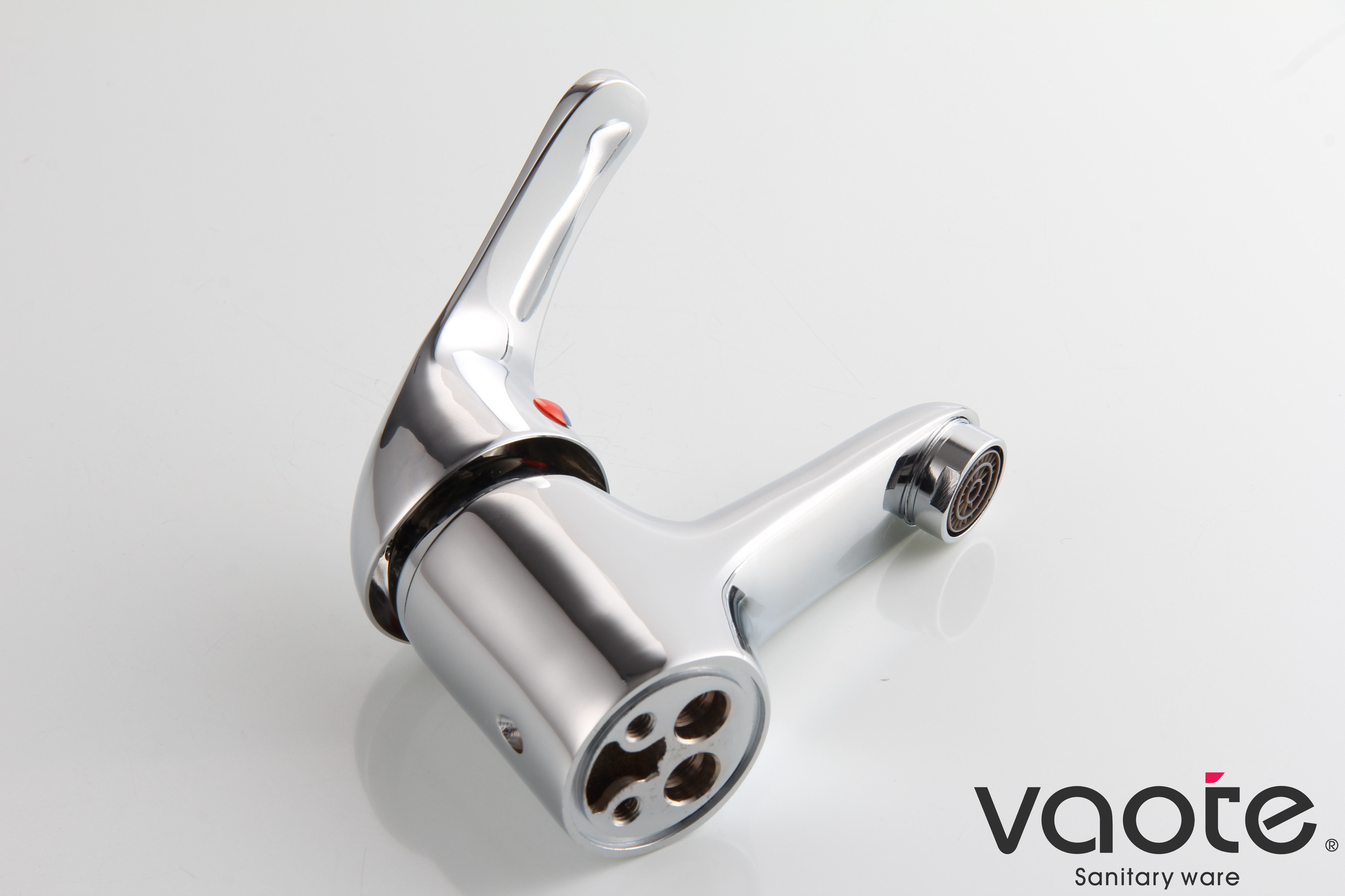 single lever deck mounted basin mixer