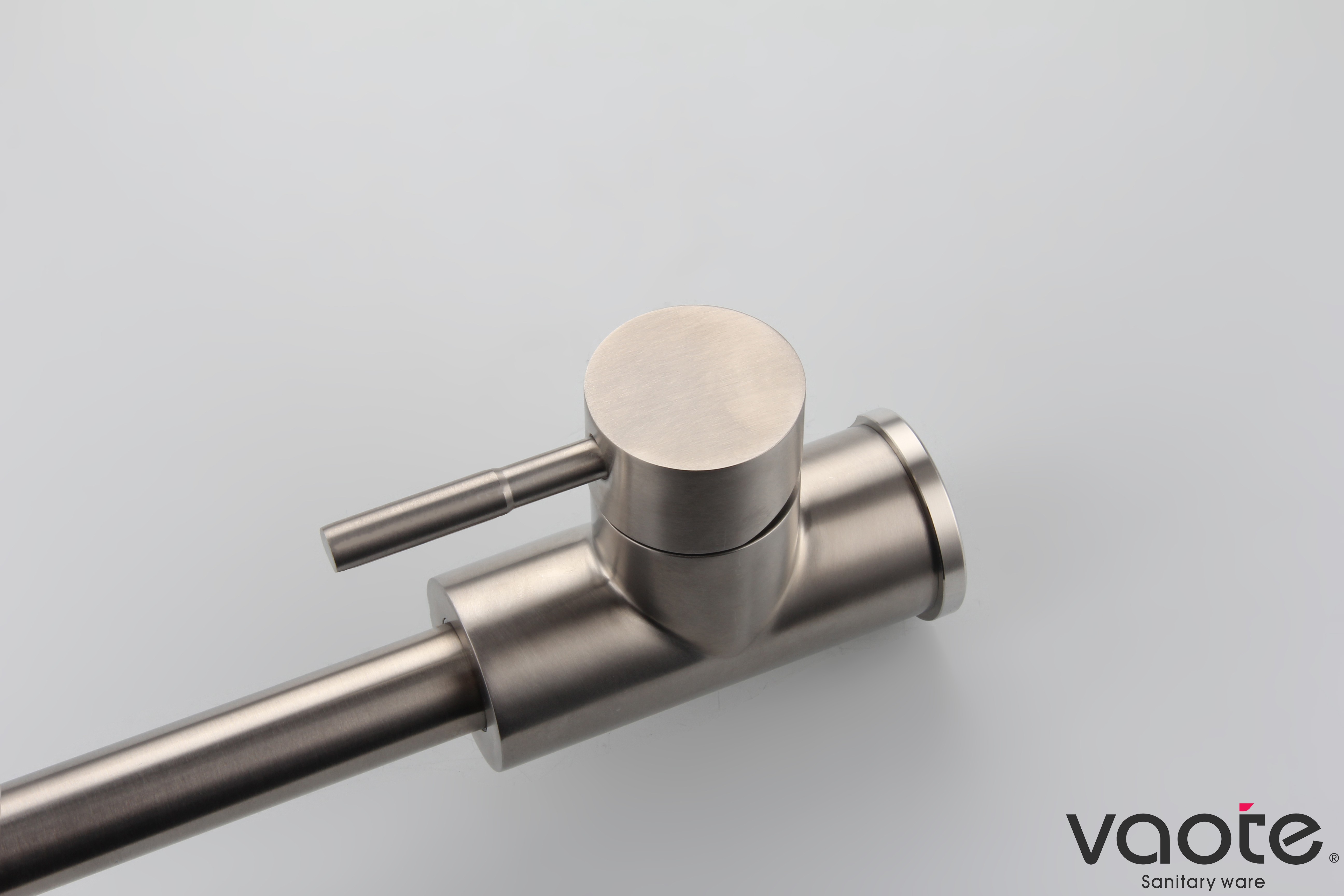 sanitary ware kitchen mixer faucet description