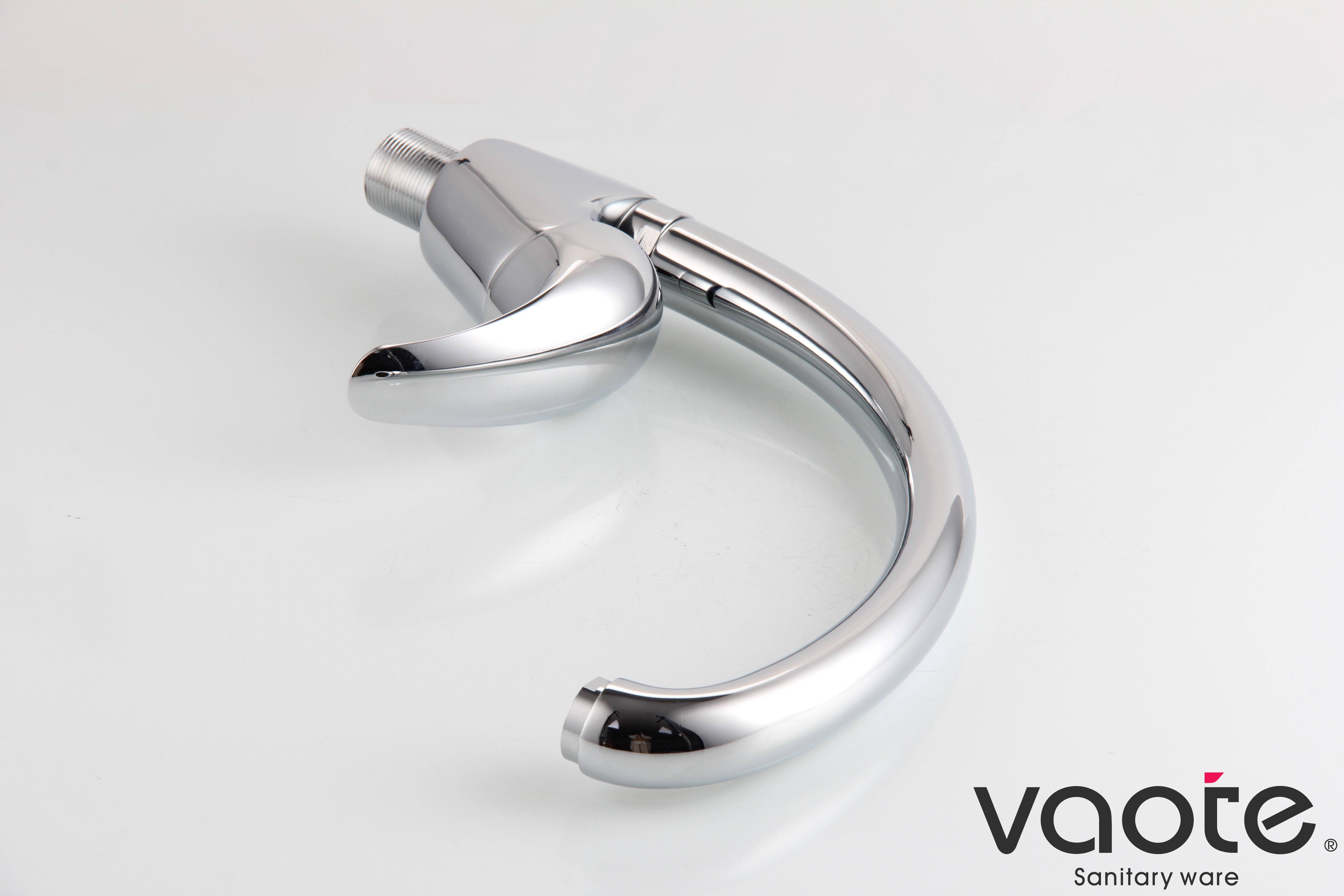 VT12506 Vaote sanitary ware brass material single lever deck mounted high quality sink mixer faucet picture