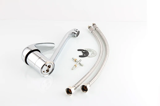 flexible kitchen faucet