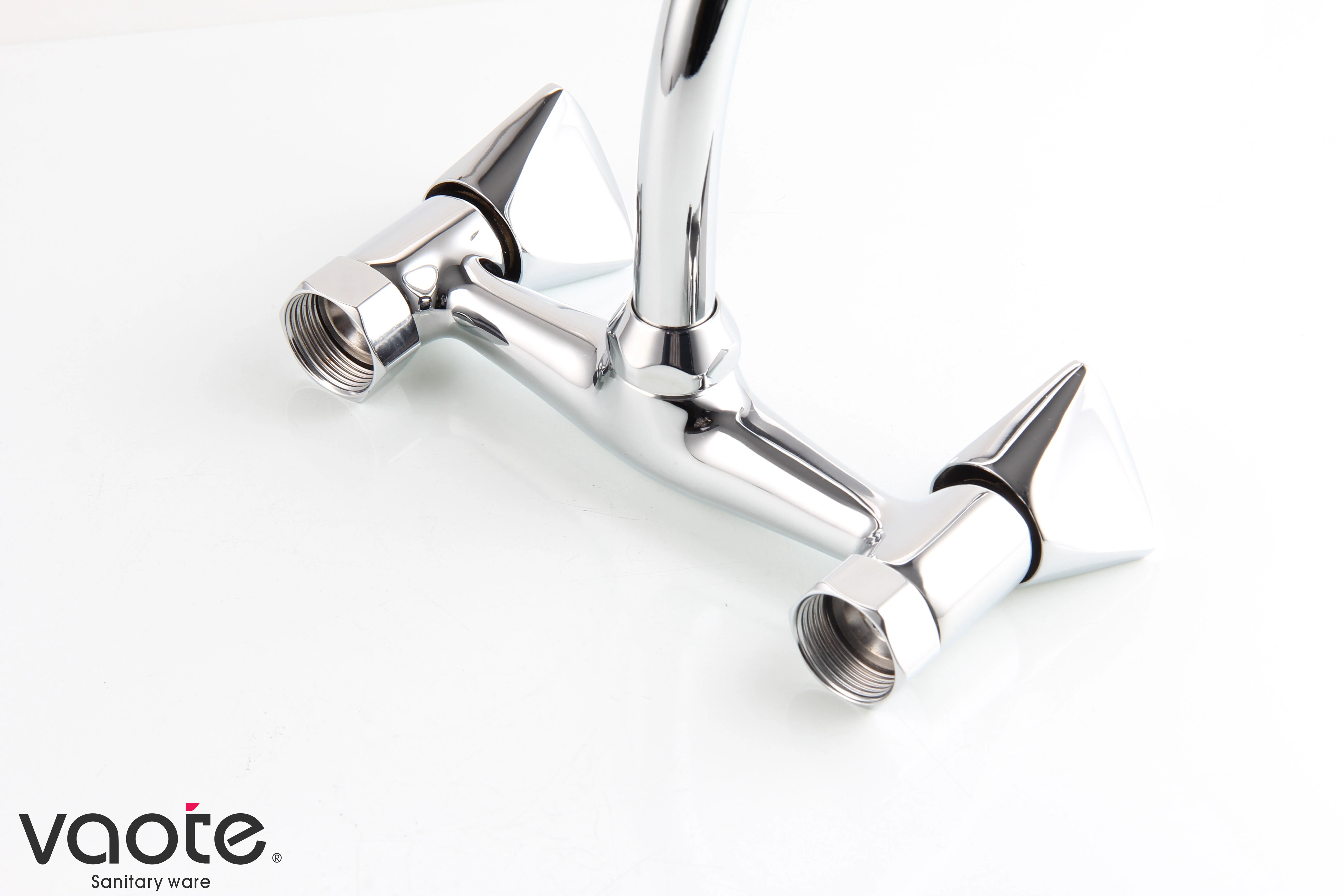 double handle brass material wall mounted faucet