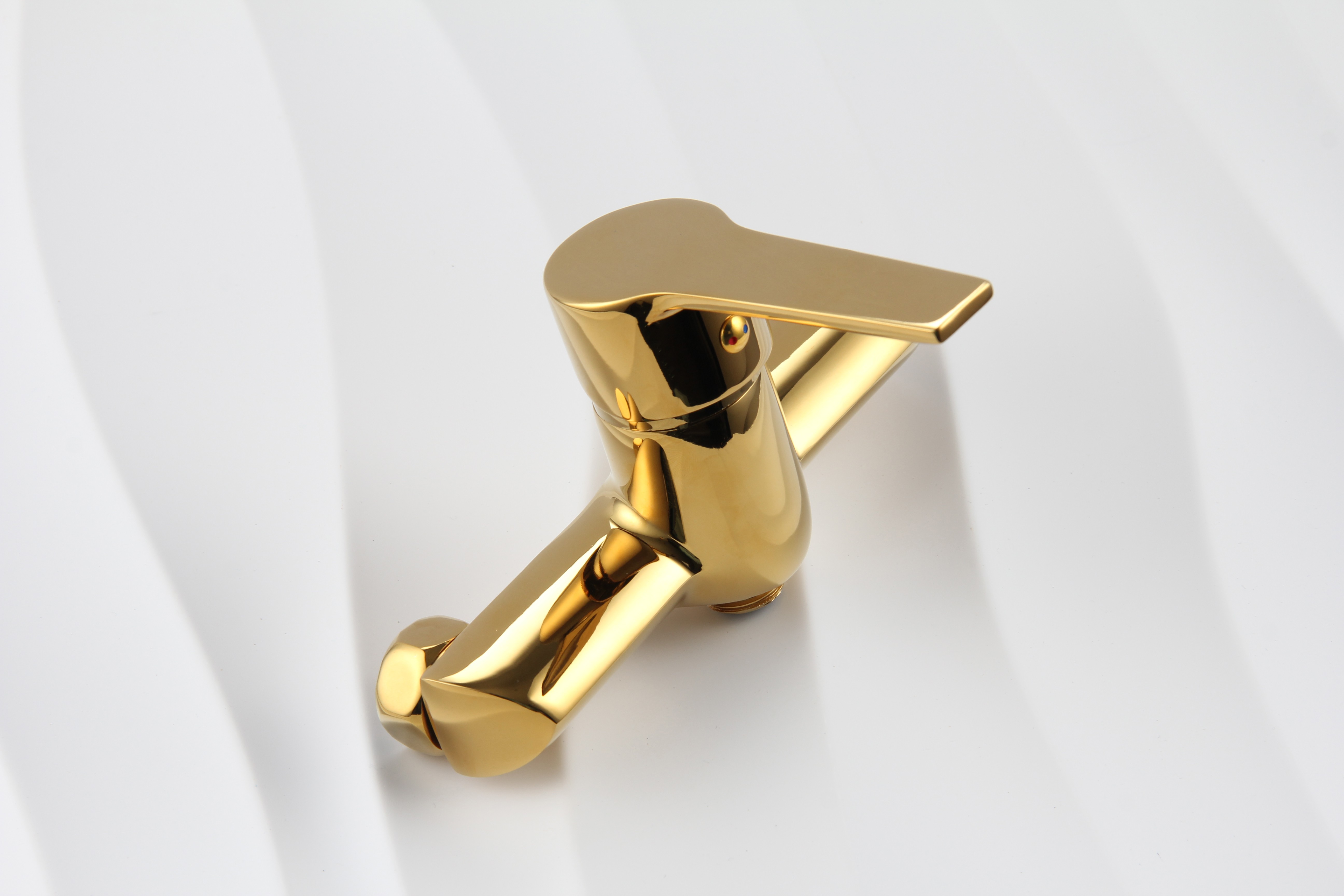 golden shower faucet launched by VAOTE sanitary ware