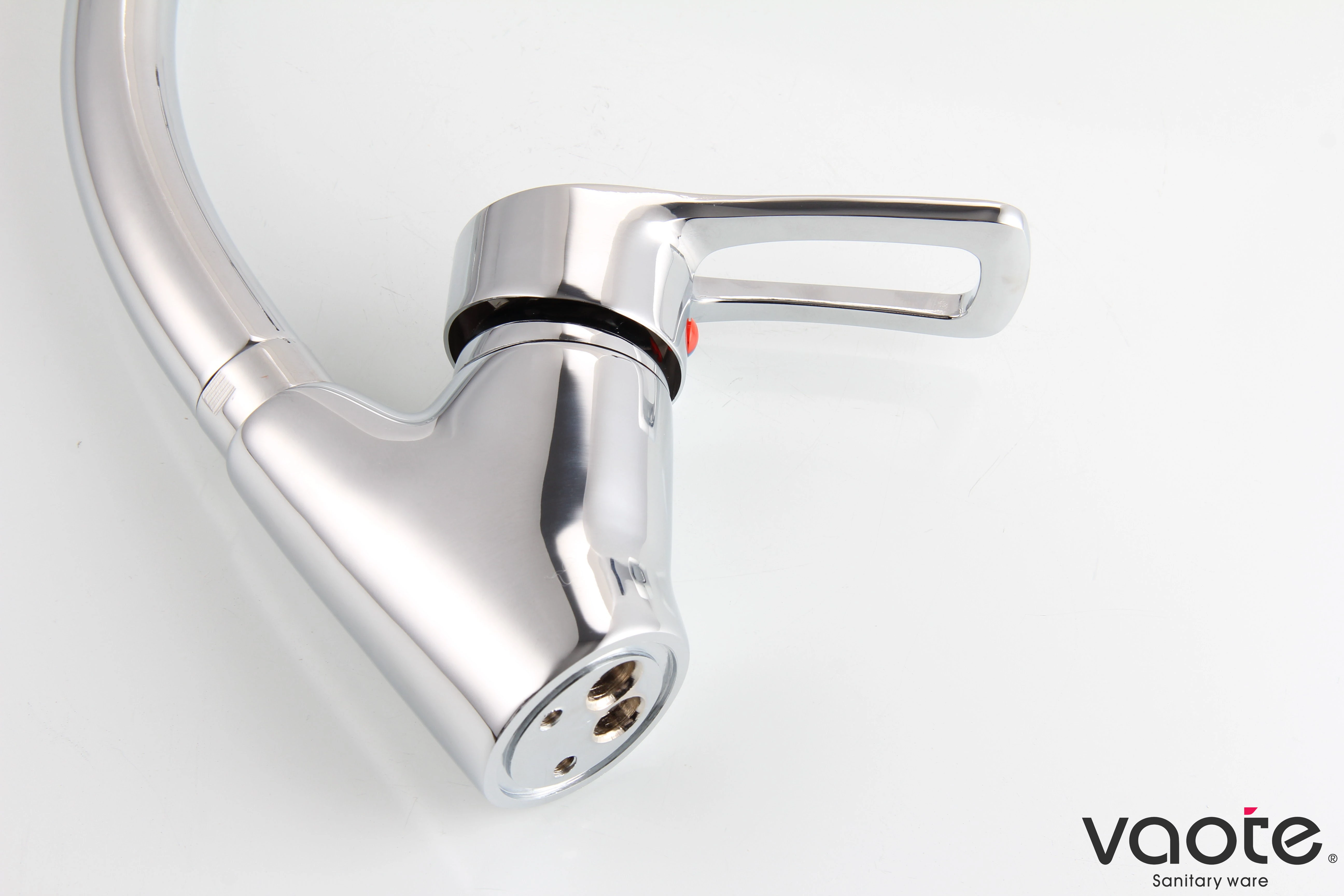 Vaote VT11806 sanitary ware brass material single lever high quality deck mounted sink mixer faucet picture
