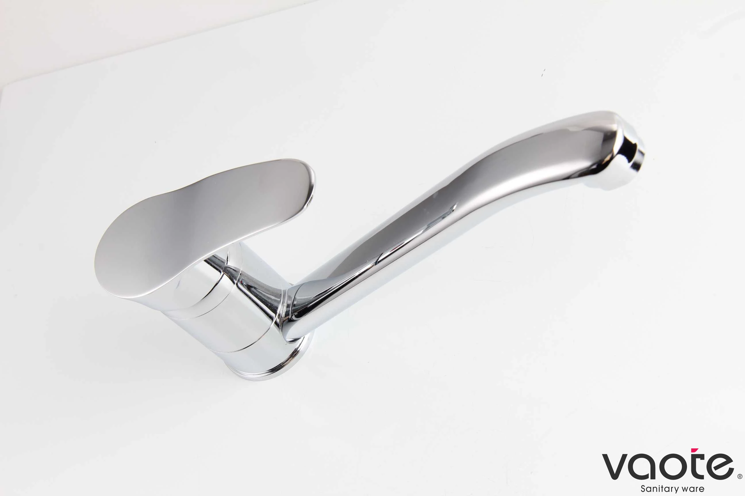 kitchen deck mounted single lever sink faucet