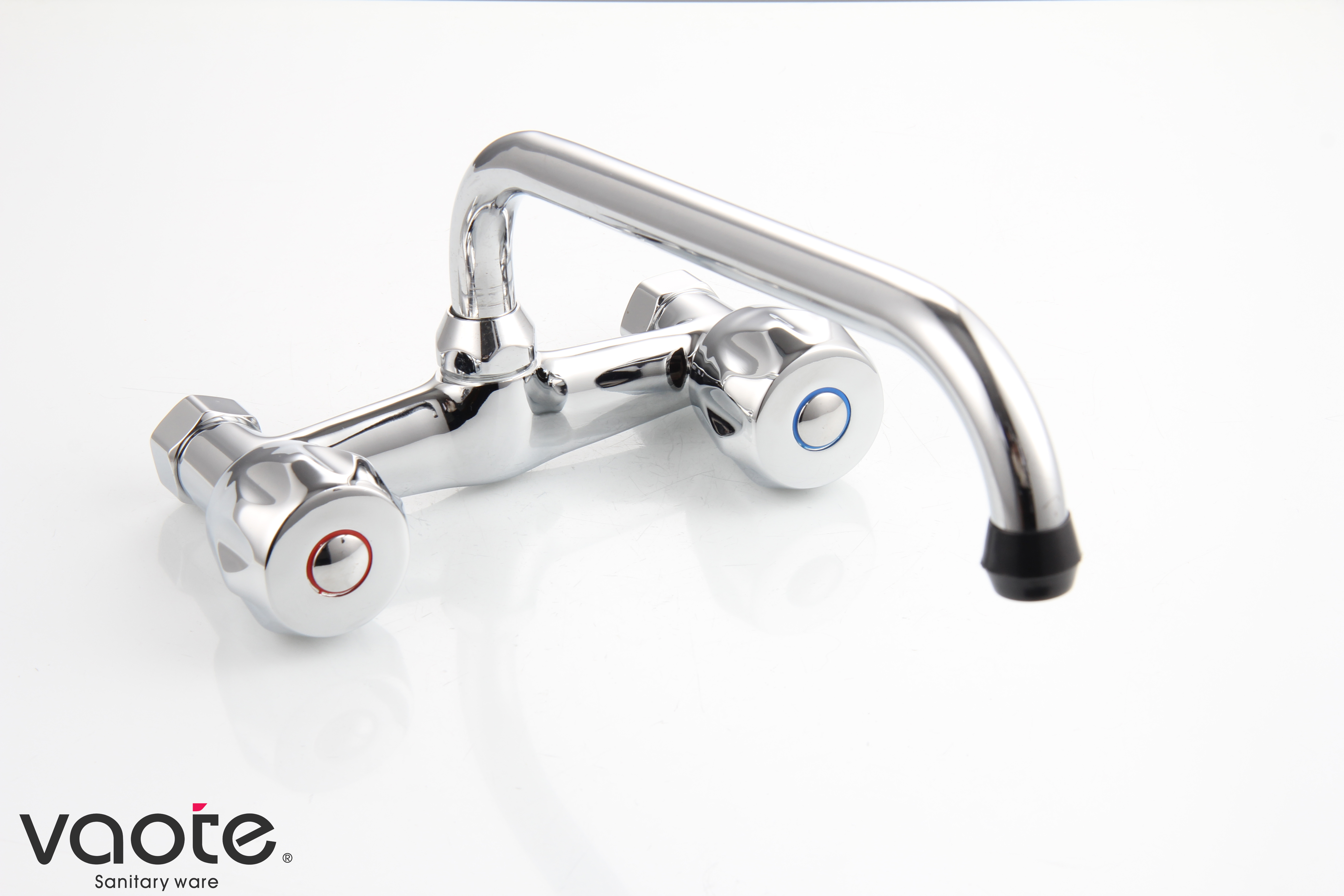 wall mounted double handle brass material faucet