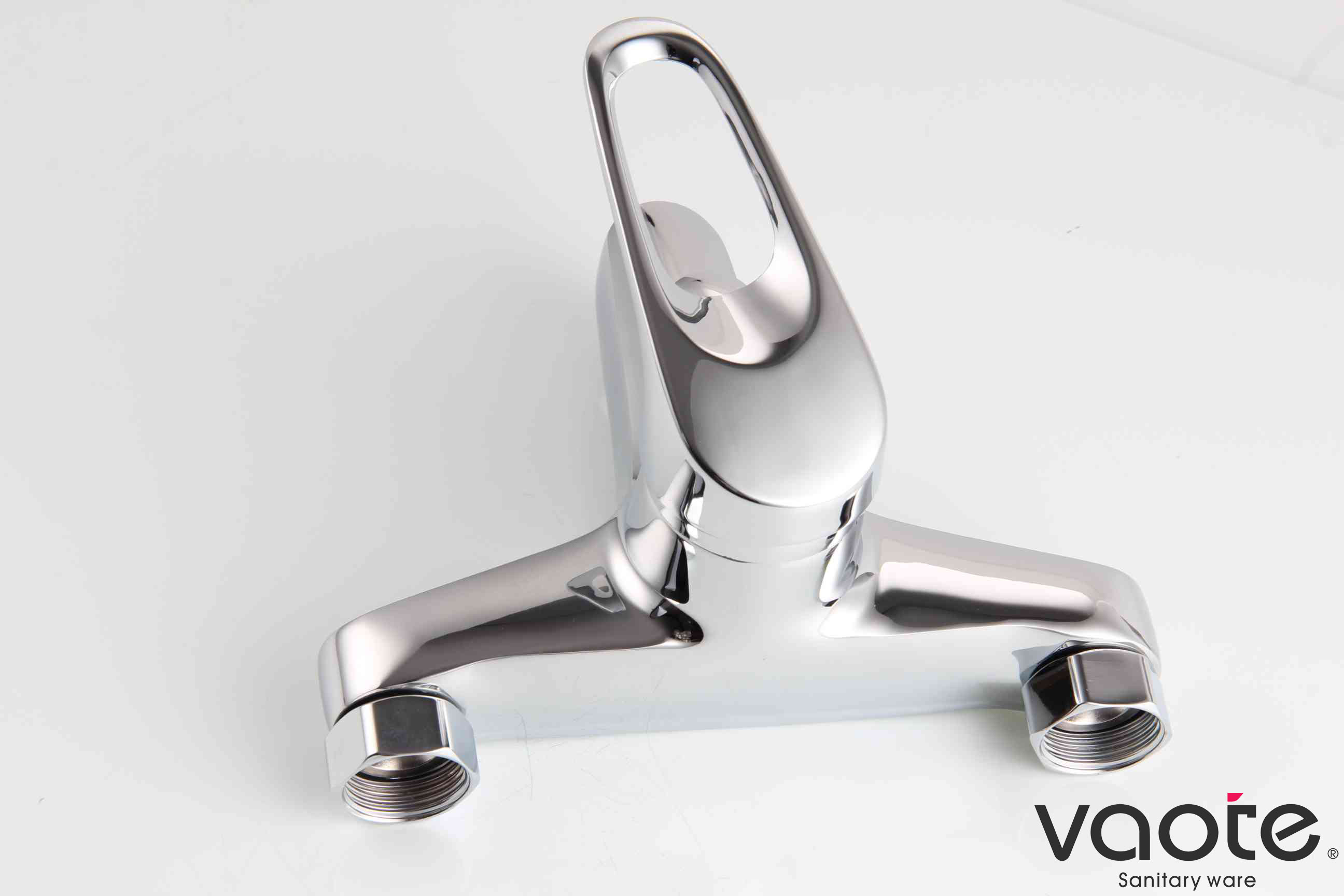 single lever brass body bath mixer