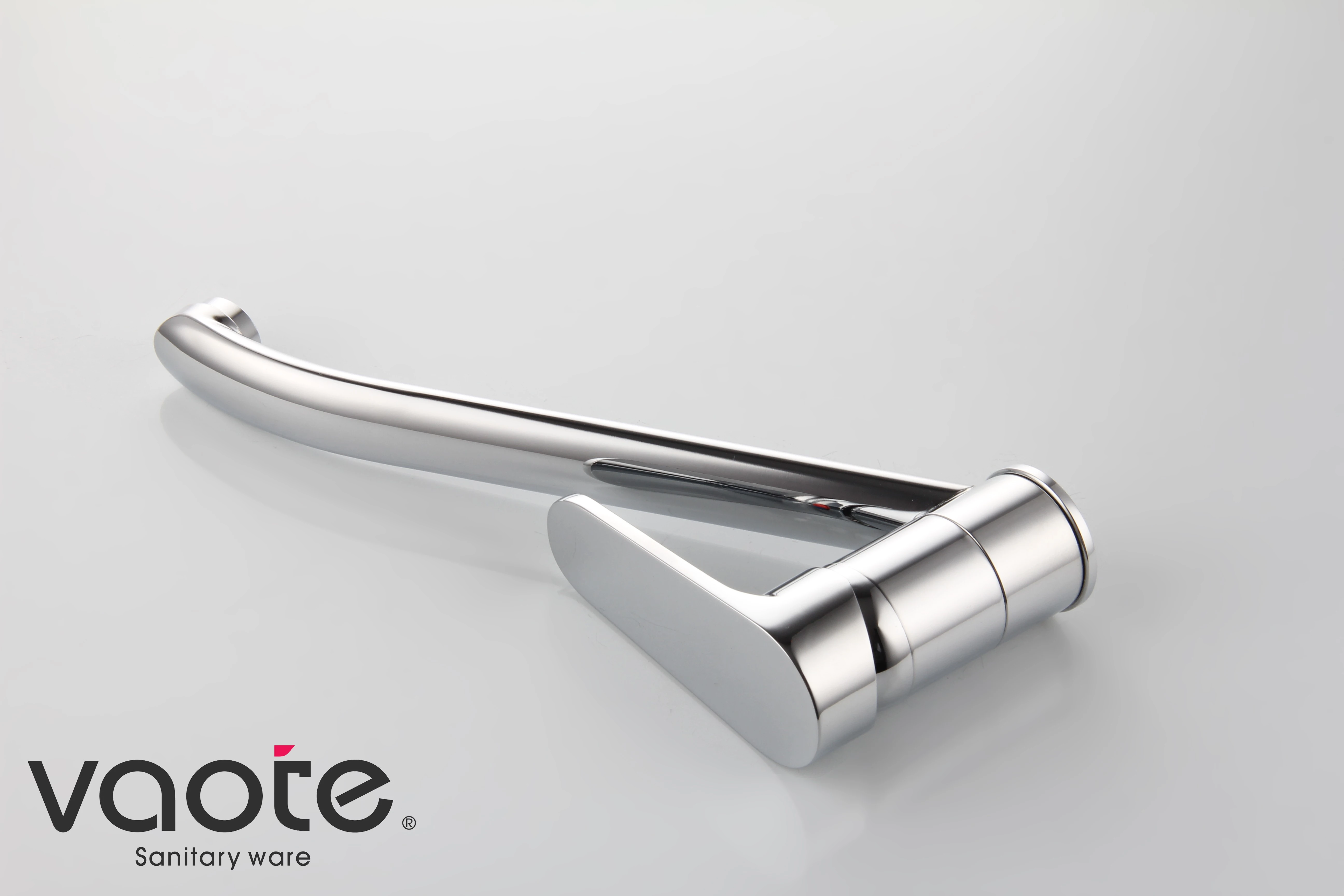 VT15605 single lever deck mounted ceramic ccartridge faucet kitchen mixer description
