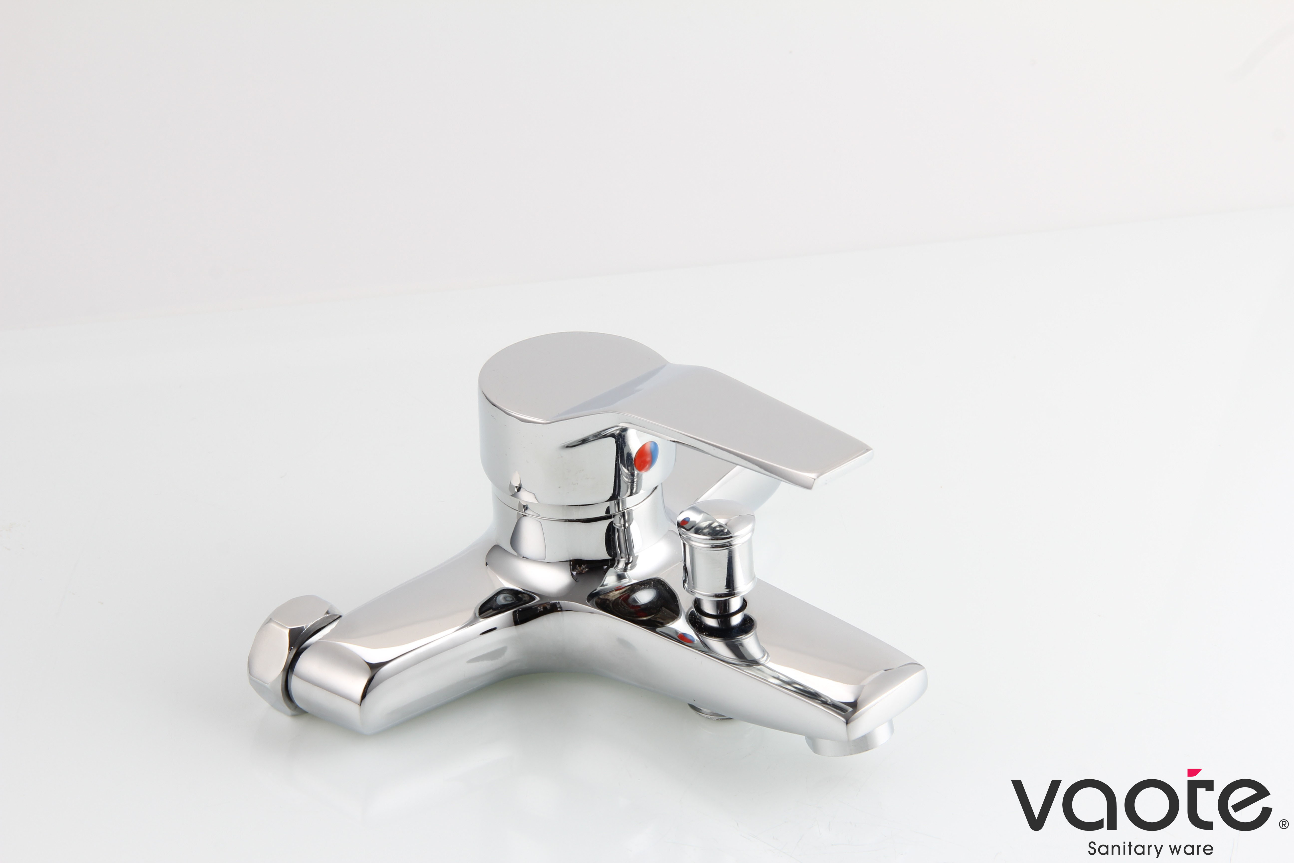 single lever brass body ceramic cartridge bath mixer