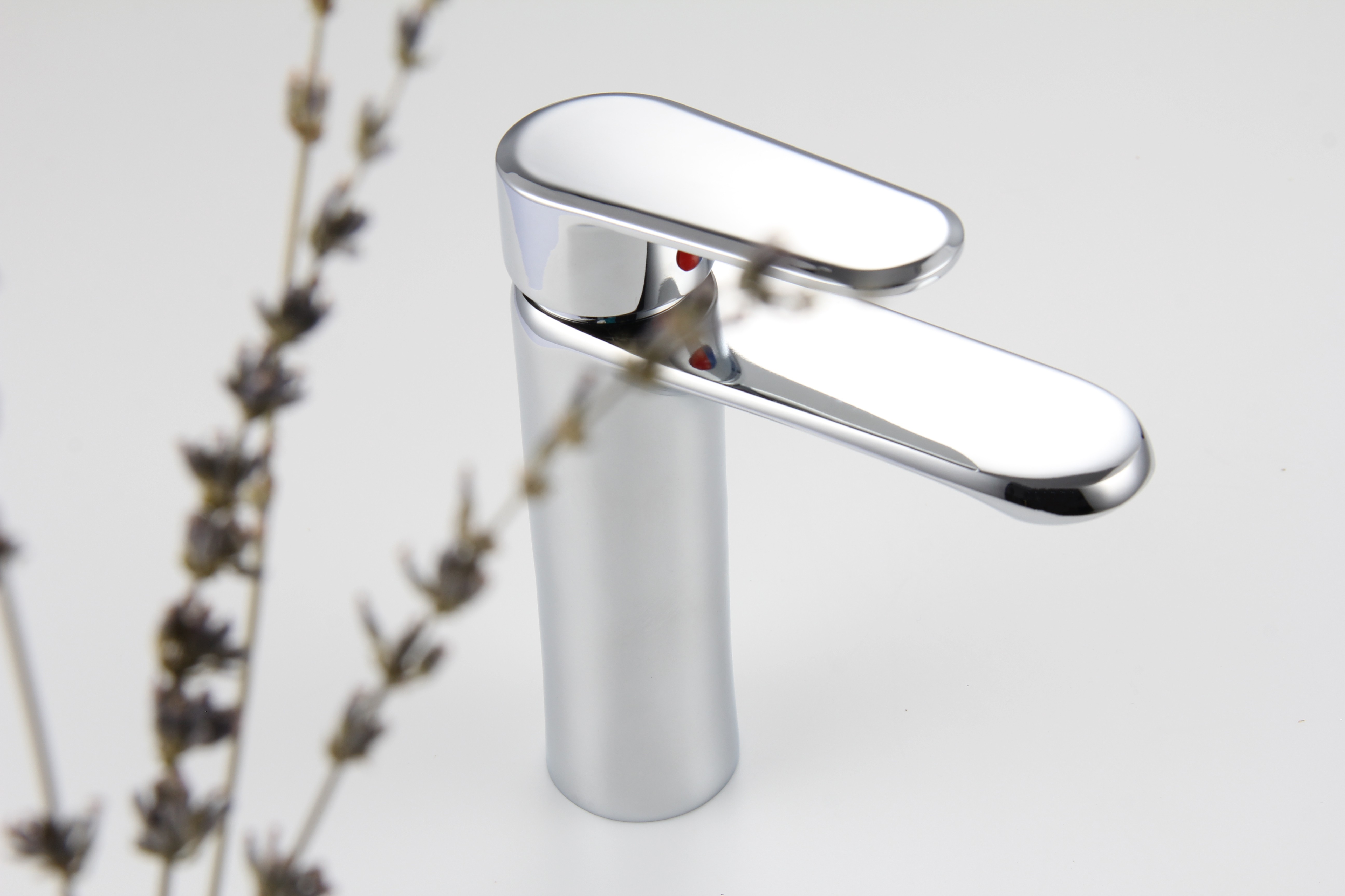 bath use and mixer faucets