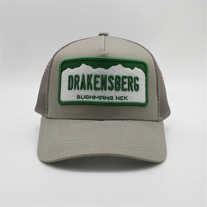 Newest Bright Color Custom 5 Panel 3D Green Embroidery Patch Logo Plastic Press Buckle Mesh Trucker Caps Hat
