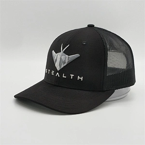 2019 Wholesale New Customized High Quality Black 3D Embroidery Logo Trucker Mesh Hat Cap