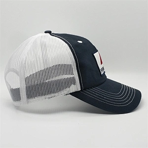 Newest Custom Cotton Fenway Embroidery Patch Logo White Plastic Buckle Two Tone Unstructured 6 Panel Trucker Cap Mesh Sports Hat