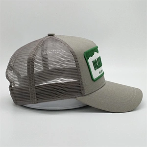 Newest Bright Color Custom 5 Panel 3D Green Embroidery Patch Logo Plastic Press Buckle Mesh Trucker Caps Hat