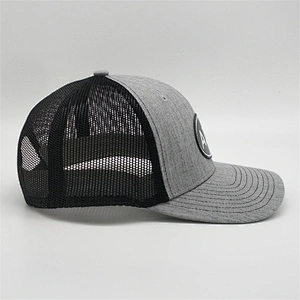 High Quality Grey Snapback hat,   Custom  Logo Mesh Caps Hat ,  Cotton PVC Rubber Patch Trucker Hat