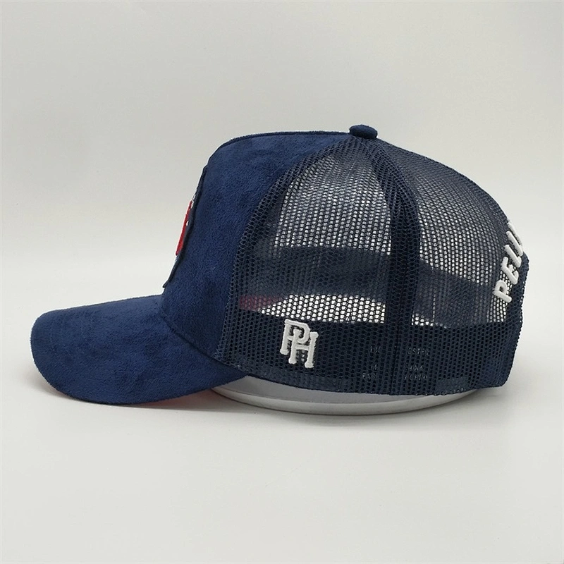 2019 Customized Mesh Breathable 5 Panel Suede Trucker Cap Embroidered Patch Hats With Metal Buckle