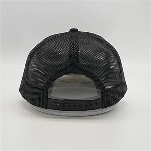 2019 New Customized 6 Panel Cheap 3D Embroidery Pre Curved Brim Black Mesh Hat Snap Back Trucker Cap