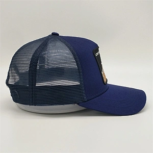 High Quality Custom 5 Panels Navy Blue Snapback Wolf  Animal Trucker Cap Mesh Hats 3D Embroidery Patch Badge Sports Caps