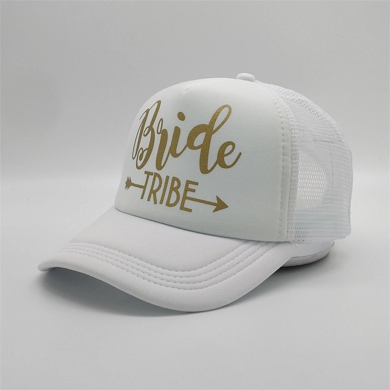 High Quality Custom White Clear Plastic Buckle 5 Panels  Foam Party Mesh Trucker Hats Curve Bill Golden Logo Sports Caps