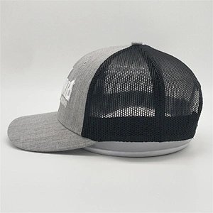 Special Design Adults Size Grey Two Tone 3D Patches Embroidery Trucker Hat Custom 6 Panel Mesh Snapback Sports Caps Hat