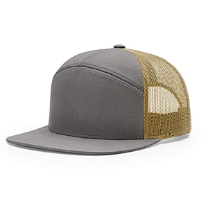 Customized Plain Color 7 Panel Snapback Trucker Hats With Sweatband