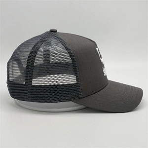 Design 3D Puff Raised Embroidery Trucker Hats,Factory Price Dark Gray Mesh Hats,5 Panel Charcoal Trucker Caps