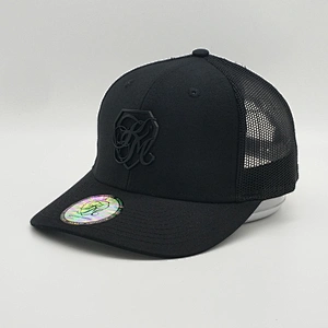 2019 High Quality Custom 6 Panel Mesh Black Metal Logo Baseball Trucker Hats Cap With Blue Label Sticker