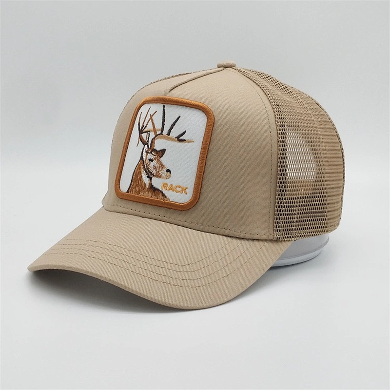 Wholesale Custom 5 Panel Soft Rack Animal Pattern Gold Embroidery Adjustable Mesh Trucker Hat Cap