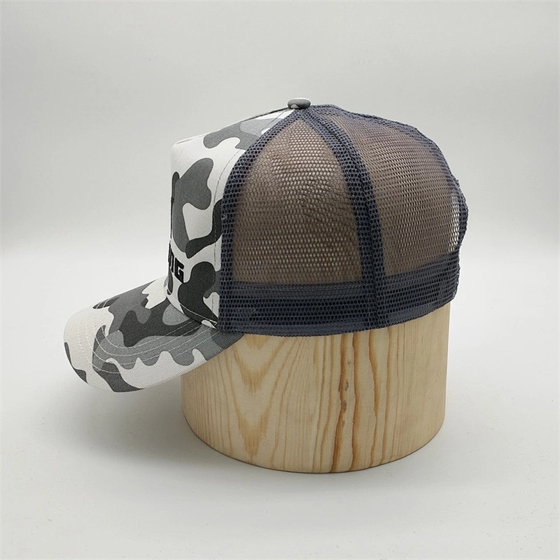 Fashion Style Custom Embroidery Logo High Profile Camo Trucker Mesh Caps