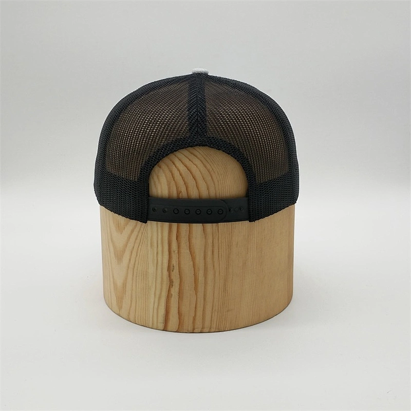 Custom Made 6 Panel Structured Embroidery Logo Half Mesh Snapback Trucker Hats Cap