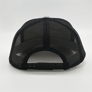 High Quality Grey Snapback hat,   Custom  Logo Mesh Caps Hat ,  Cotton PVC Rubber Patch Trucker Hat
