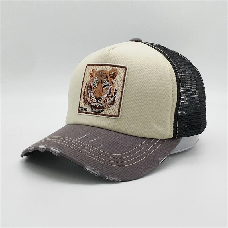2019 Customized Adjustable Snap Back Queen Animal Embroidered Patch Black Mesh Trucker Hats Cap