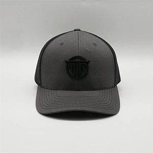 Factory Price Dark Black Black Mesh Truck Hats,New Fashion 6 Panel Unisex Polyester Trucker Cap,Design Embroidery Logo Hats