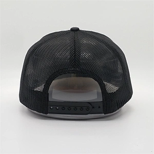 2019 New Fashion Custom Snap Back Pre Curved Brim Leather Patch Black Mesh Logo Cap Trucker Hats