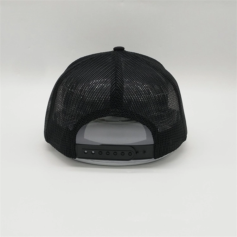 Custom  5 Panel Plain Flat Short Bill  Black Trucker Hats , High Quality Trucker Hats ,  100% Cotton Mesh Trucker Caps