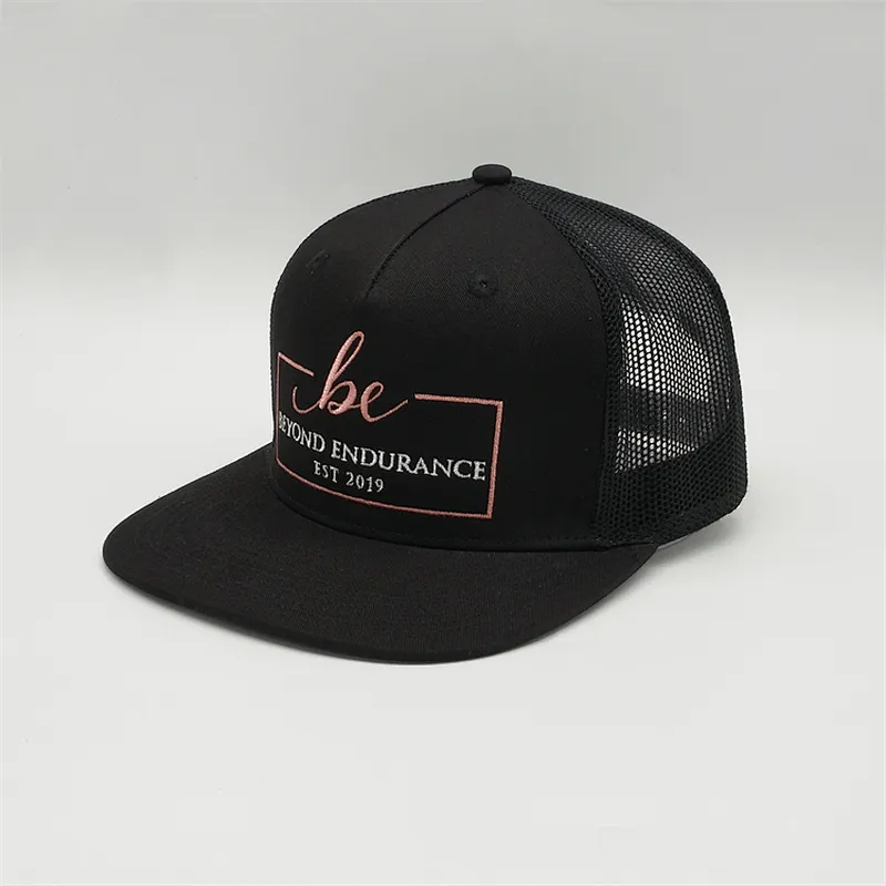Custom  5 Panel Plain Flat Short Bill  Black Trucker Hats , High Quality Trucker Hats ,  100% Cotton Mesh Trucker Caps