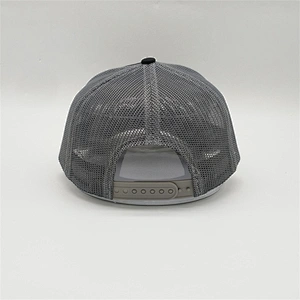 Hot Selling Trucker Hat  Mesh Adjustable Cap,Custom Flat Embroidery 6 Panel Trucker Cap And Hat,Black Plain Adjustable Trucker