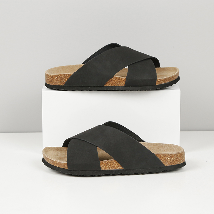 Women casual slippers