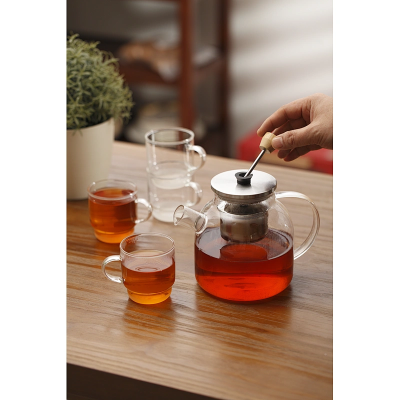 Glass teapot