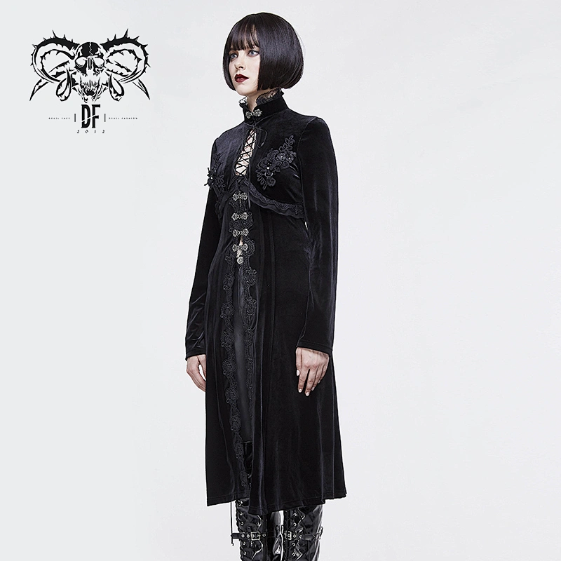 The velvet corduroy style is similar to the cardigan coat