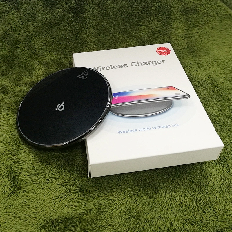 Qi Wireless Charger Charging Pad For iPhone X, iPhone 8 / 8 Plus