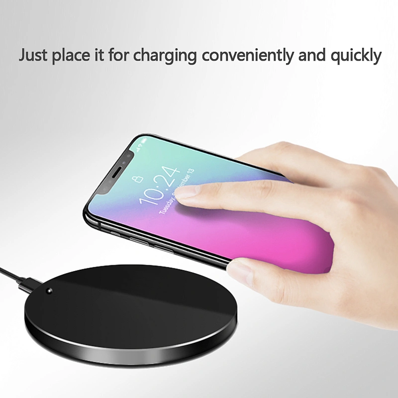 Factory Wholesale quick Charger 10W 7.5W output Qi Standard Wireless Charger for small phone
