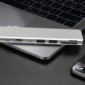 7in2 USB-C HUB USB3.0*2+PD Charging+ USB C /F + SD &TF card reader