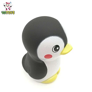 Custom Phthalate Free Vinyl PVC Plastic Small Penguin Shape Animal Bath Toy