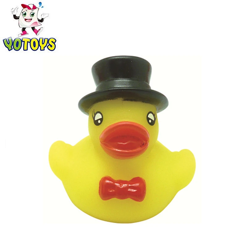 CE standard squirter plastic Christmas hat bath duck toys